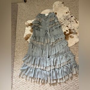Oli & Hali Gray Ruffled Pants Size Small